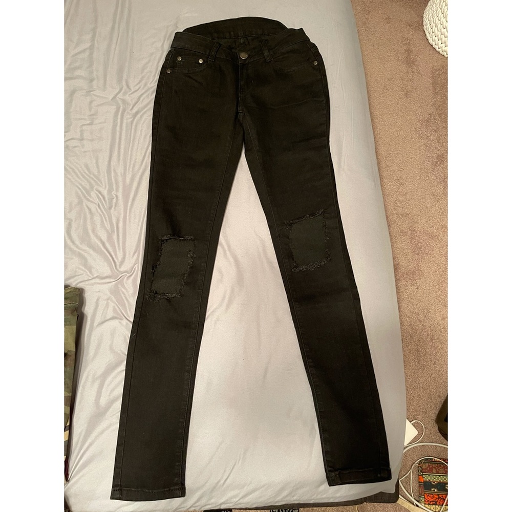Ripped Black Skinny Jeans
